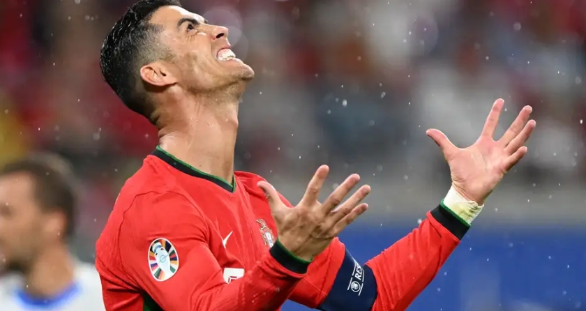 “Det er den Cristiano, vi vil have!” – Man Utd-stjernen Diogo Dalot påpeger, hvorfor Portugals holdkammerat Ronaldo fortjener ros trods kritik for præstationen i den smalle sejr over Tjekkiet